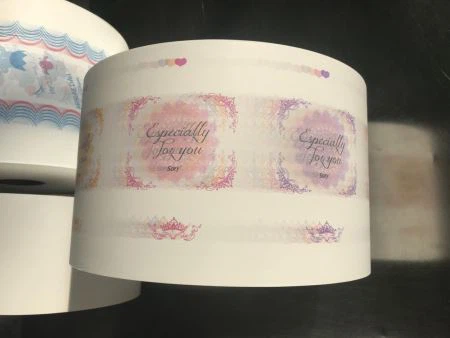 Film PE laminat biex Nagħmlu Ħrieqi tat-trabi